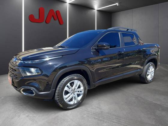 FIAT TORO 1.8 16V EVO FLEX FREEDOM AT6 FIAT TORO 1.8 16V EVO FLEX FREEDOM AT6